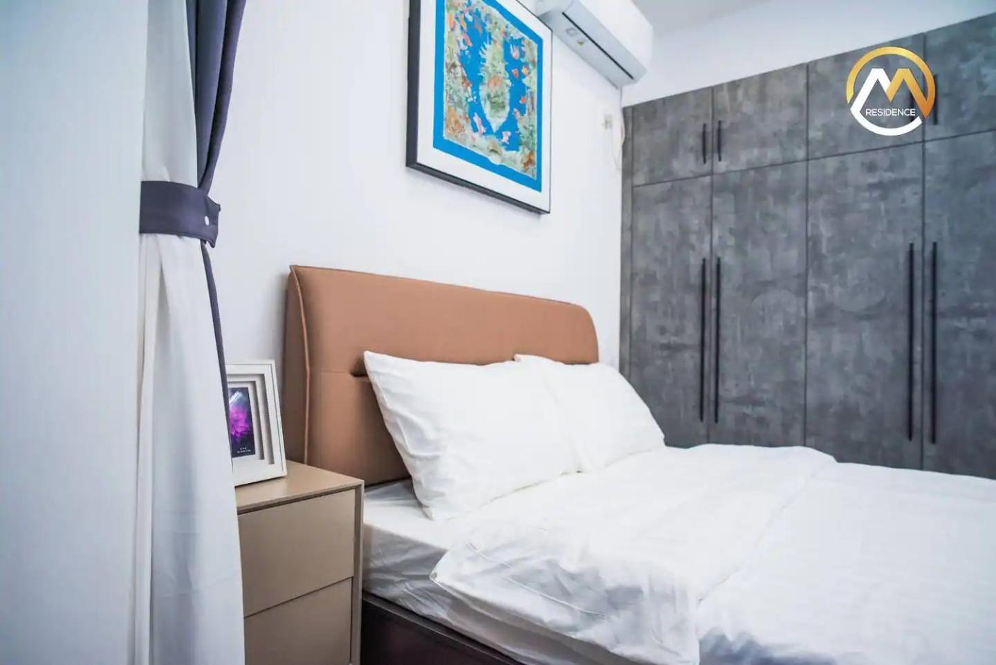 Hotel Serviced Apartments Top One Infinity Pool With View Of 360 Degree Phnom Pen Exterior foto