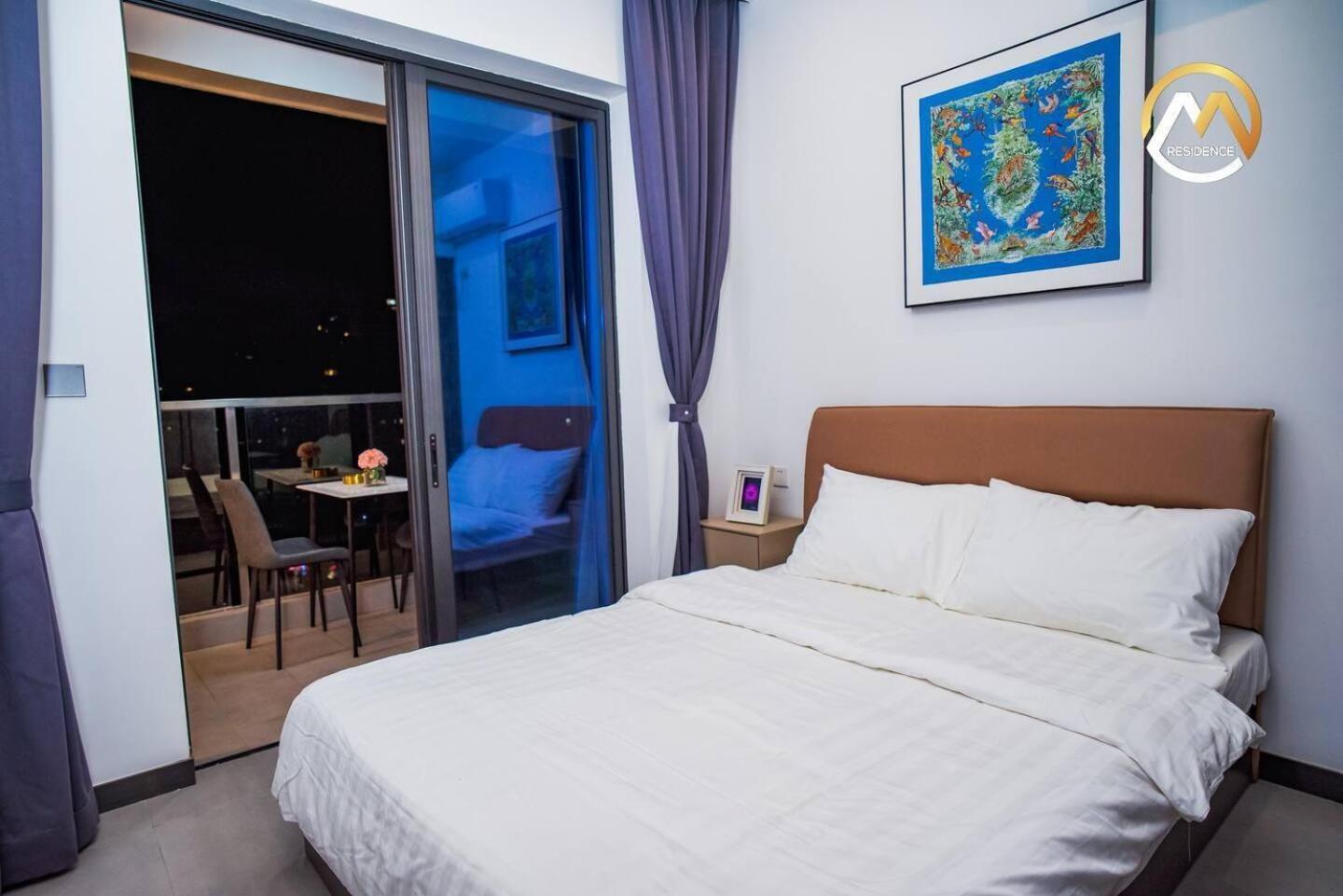 Hotel Serviced Apartments Top One Infinity Pool With View Of 360 Degree Phnom Pen Exterior foto