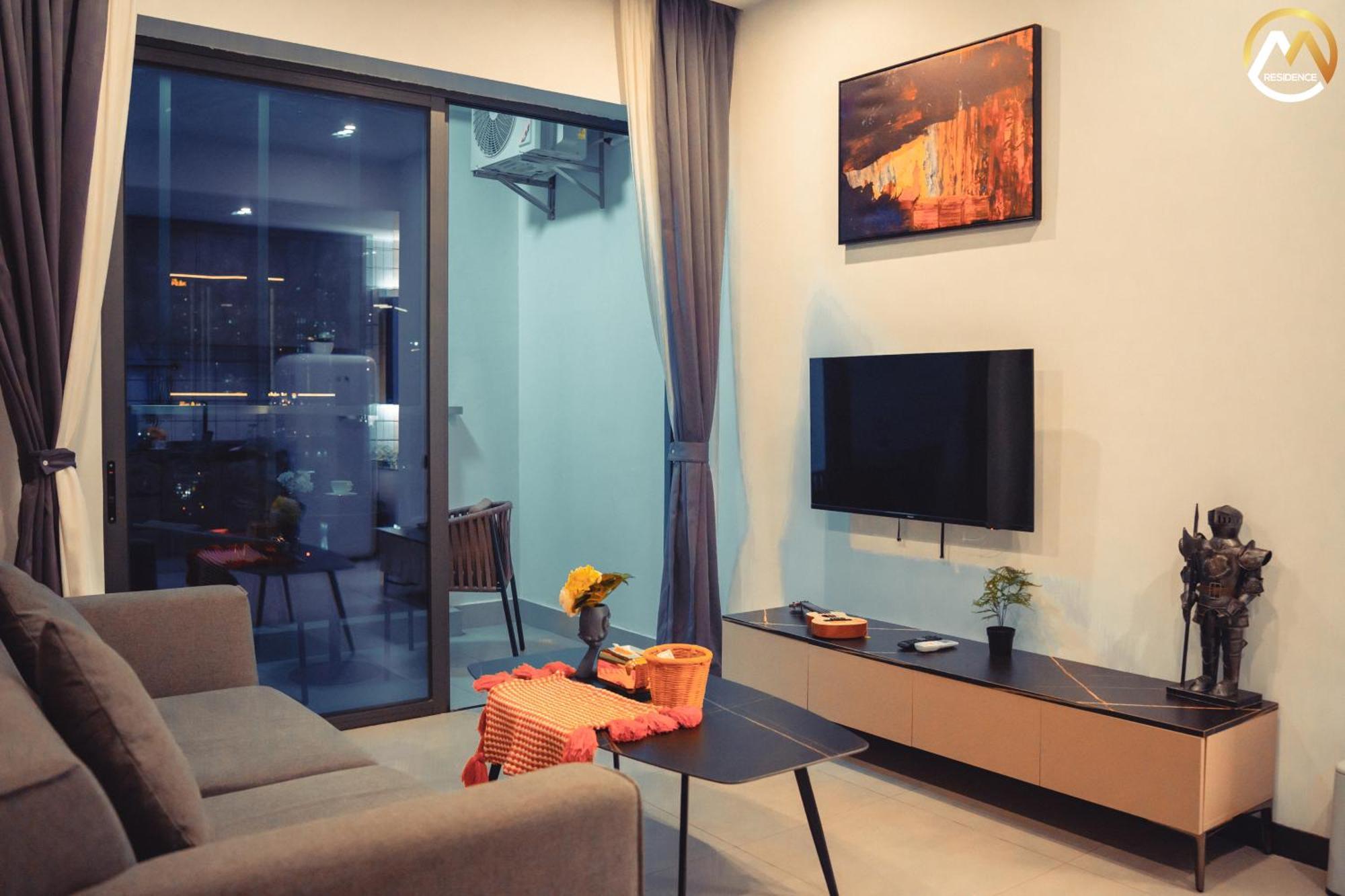 Hotel Serviced Apartments Top One Infinity Pool With View Of 360 Degree Phnom Pen Exterior foto