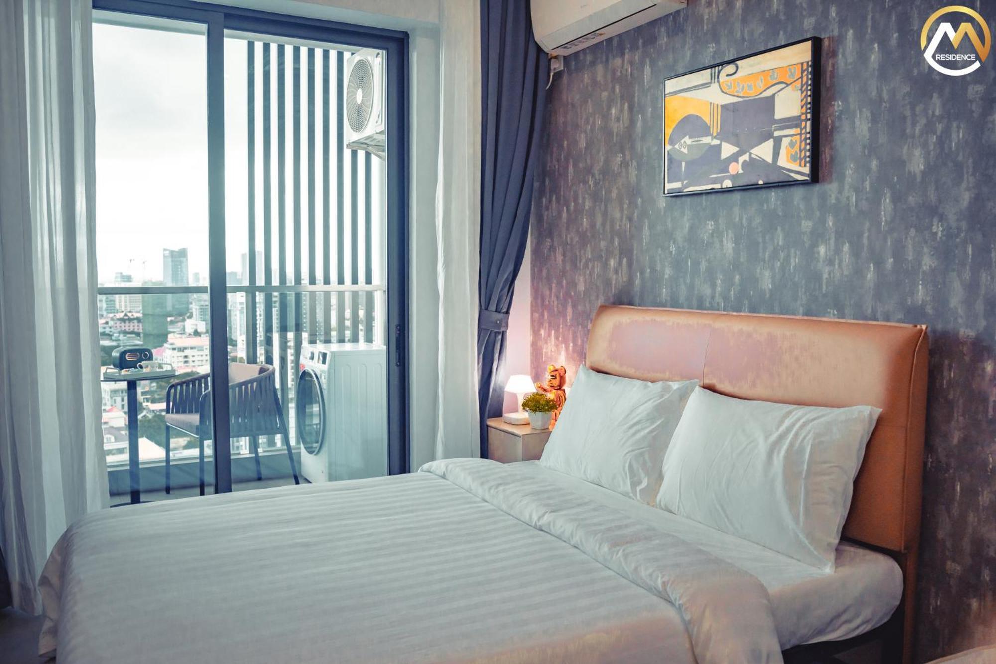 Hotel Serviced Apartments Top One Infinity Pool With View Of 360 Degree Phnom Pen Exterior foto